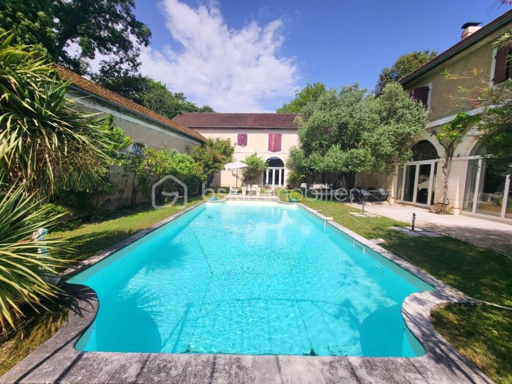Vente Maison Domaine de charme avec piscine – À 15 min de Pau Morlaas