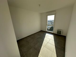  Appartement à louer 2 pièces 44 m²