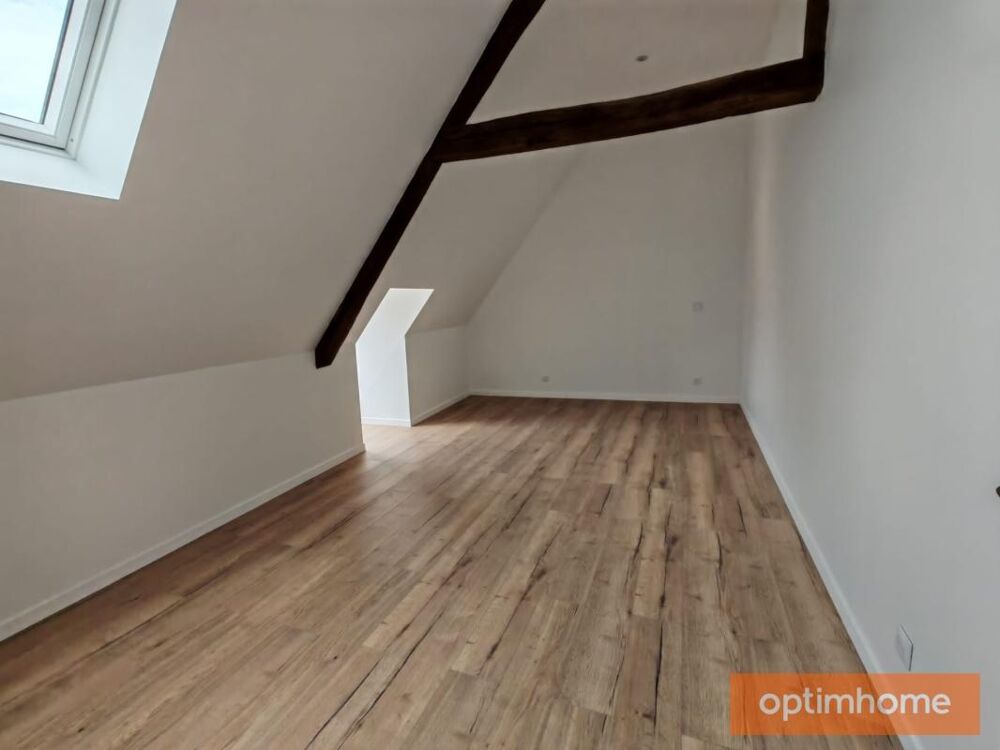 Appartement T4 de 106,10 m² entièrement rénové  DPE C  3 chambres  Mouy (60250)