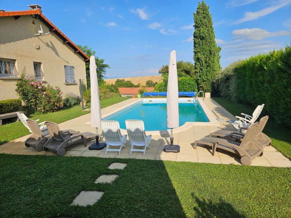 Maison 7 pièces 205 m² à Saint Georges sur Allier