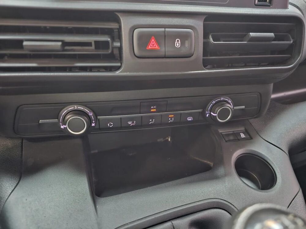 Berlingo MULTISPACE BLUEHDI 75 FEEL 2020 occasion 06700 Saint Laurent Du Var