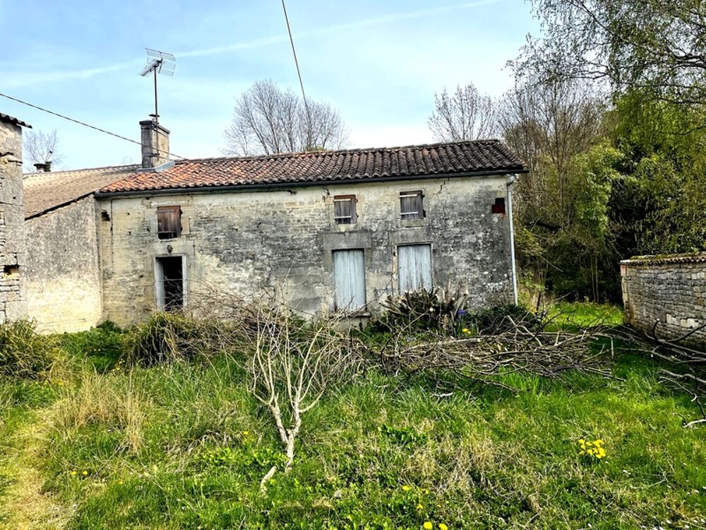 Maison à rénover entièrement  Fort potentiel  MIGRON
