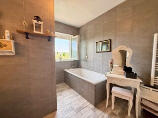  Maison � vendre 4 pi�ces 141 m�