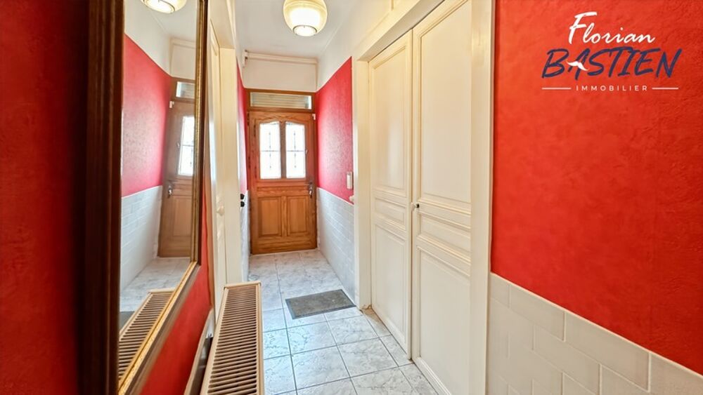 Vente Maison ? Maison à rénover – 115 m² avec grand garage et jardin à Petite-Forêt Petite foret