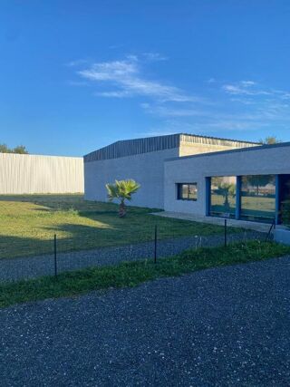  Maison à vendre 6 pièces 720 m²