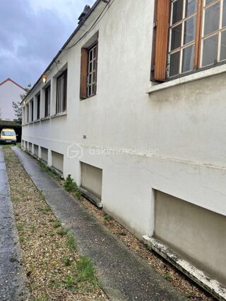  Immeuble � vendre 10 pi�ces 250 m�