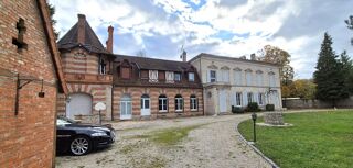 Propriété/château à vendre 14 pièces 415 m²