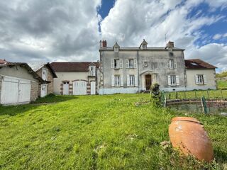  Propriété/château à vendre 7 pièces 215 m²