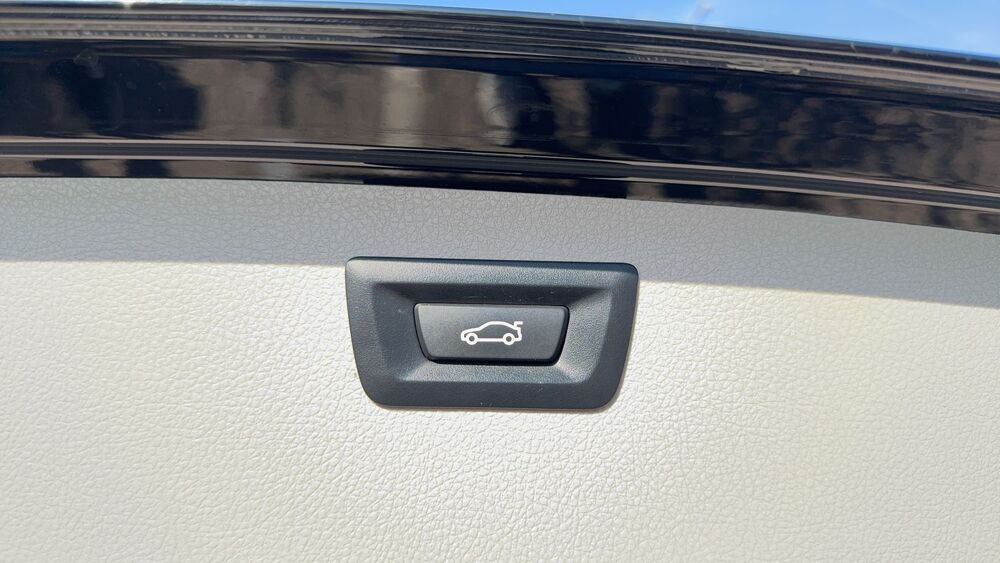 S&eacute;rie 3 Touring (F31) 318i 136 BVA8 Lounge - Automatique 2020 occasion 13800 Istres