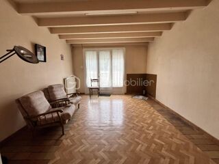  Maison  vendre 6 pices 215 m