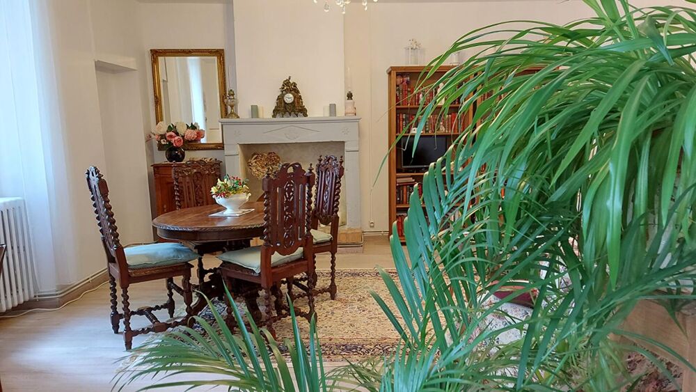 Rare ...Charmante Maison pierre Saint-Estèphe 5 pièce(s) 109 m2 excellent état