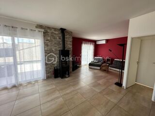  Maison  vendre 4 pices 190 m