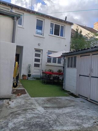  Immeuble � vendre 7 pi�ces 166 m�