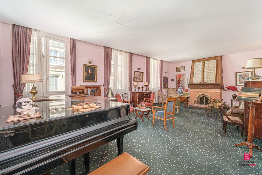 Vente Appartement Appartement bourgeois de 226 m² avec réception de 100 m² Marseille 1