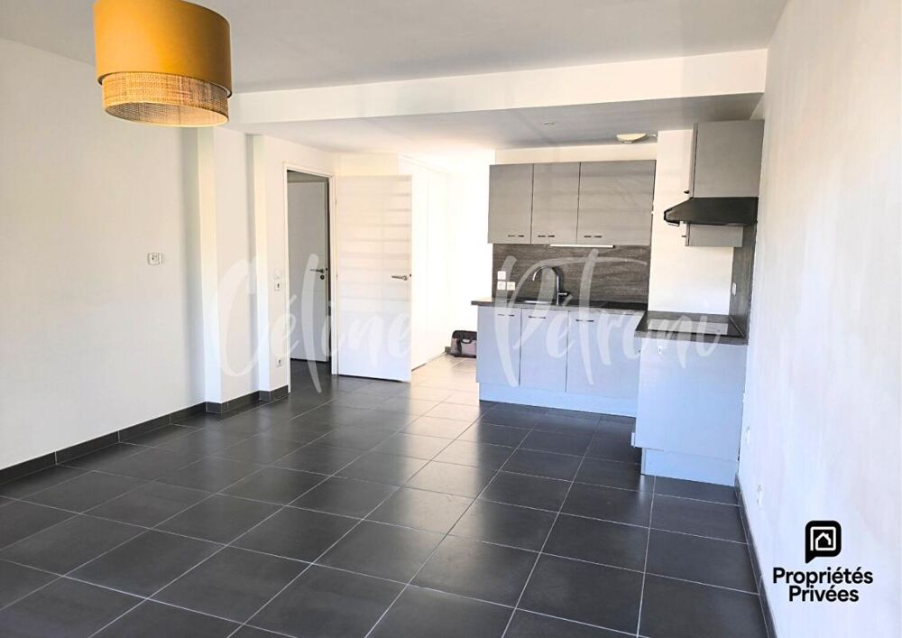Vente Appartement Saint-Raphael - Quartier des Iscles - Superbe T2 de 53 m² avec terrasse Saint raphael