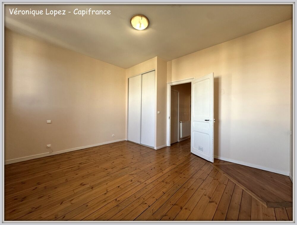 Vente Maison Agen, dans un quartier calme, maison de ville 115 m², 5 pièces principales, avec extérieur Agen