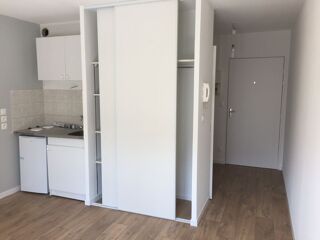  Appartement à louer 1 pièce 21 m²