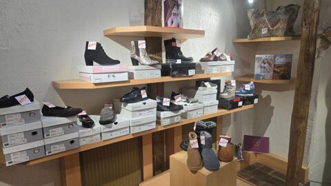   Fonds de commerce CHAUSSEUR boutique 90 m2 