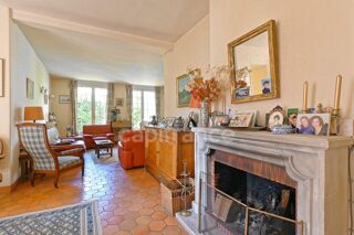  Maison � vendre 9 pi�ces 230 m�