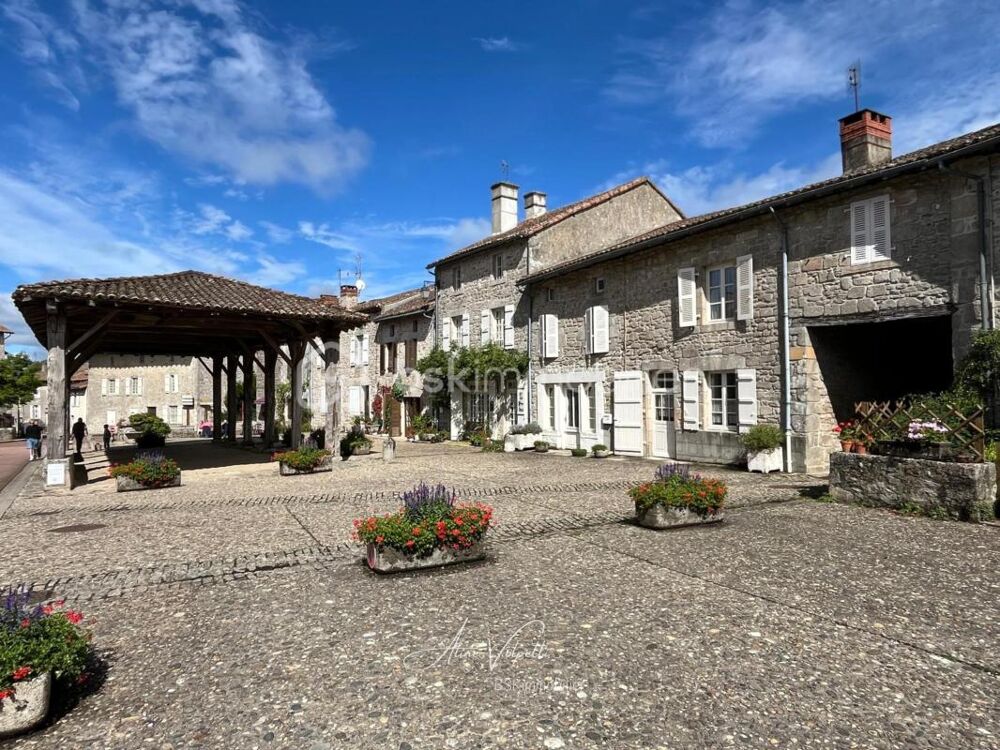 MAISON DE CARACTÈRE  239,87 M²  MORTEMART  POTENTIEL DE REVENUS COMPLÉMENTAIRES