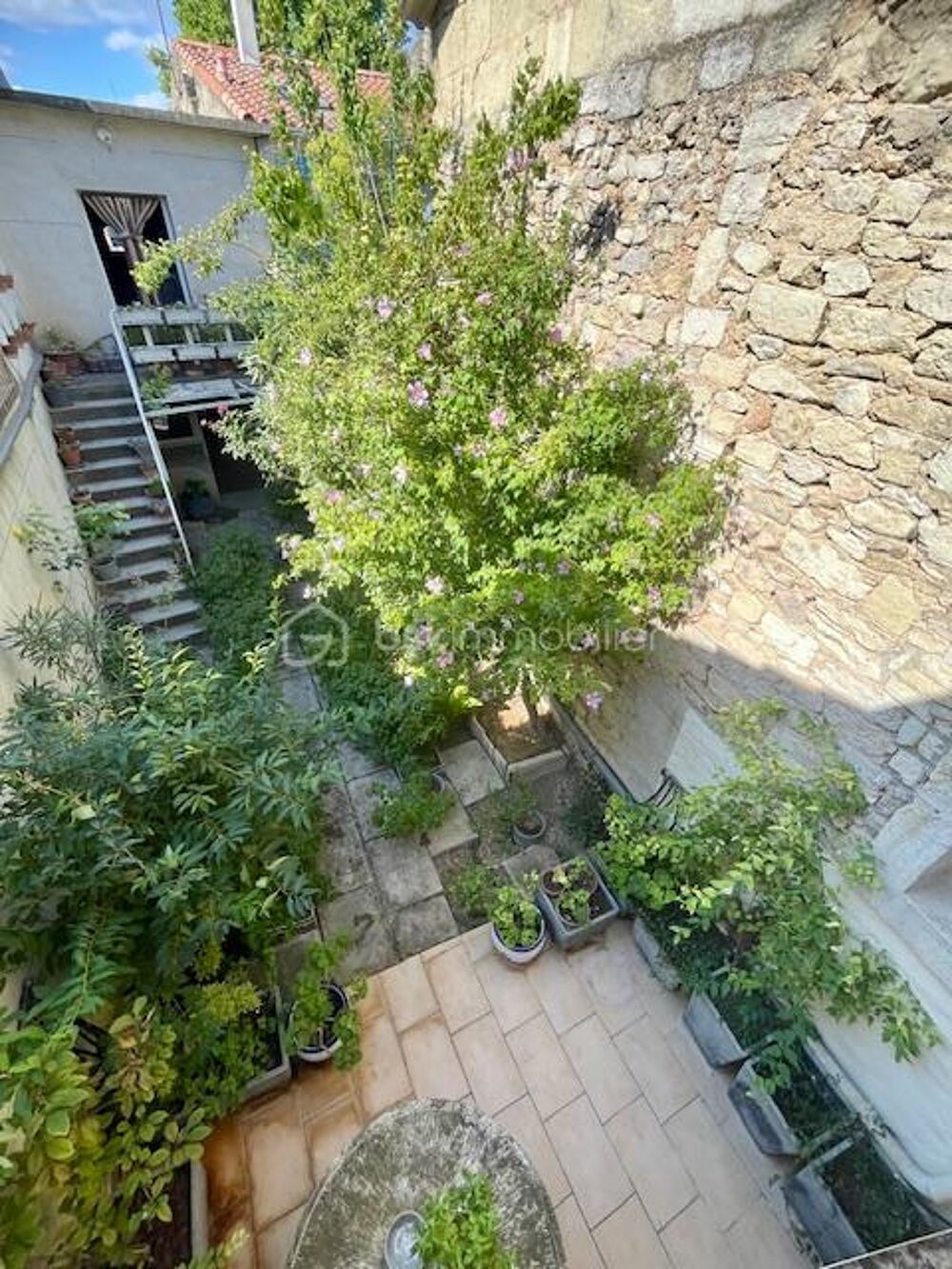 Vente Maison Maison de village de 4 chambres avec cour et garage Le cailar