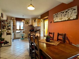  Immeuble à vendre 310 m²