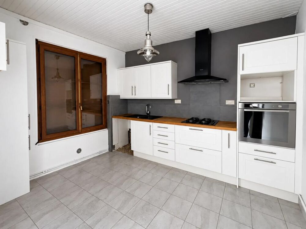 Vente Maison Maison de 7 pièces de 126 m² Guernes