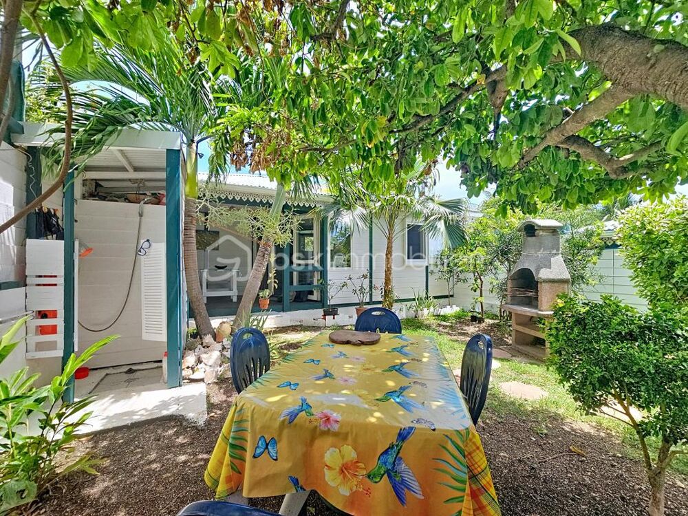 Vente Maison Bungalow T3 de 30 m2 avec jardin et plage à pied Saint francois