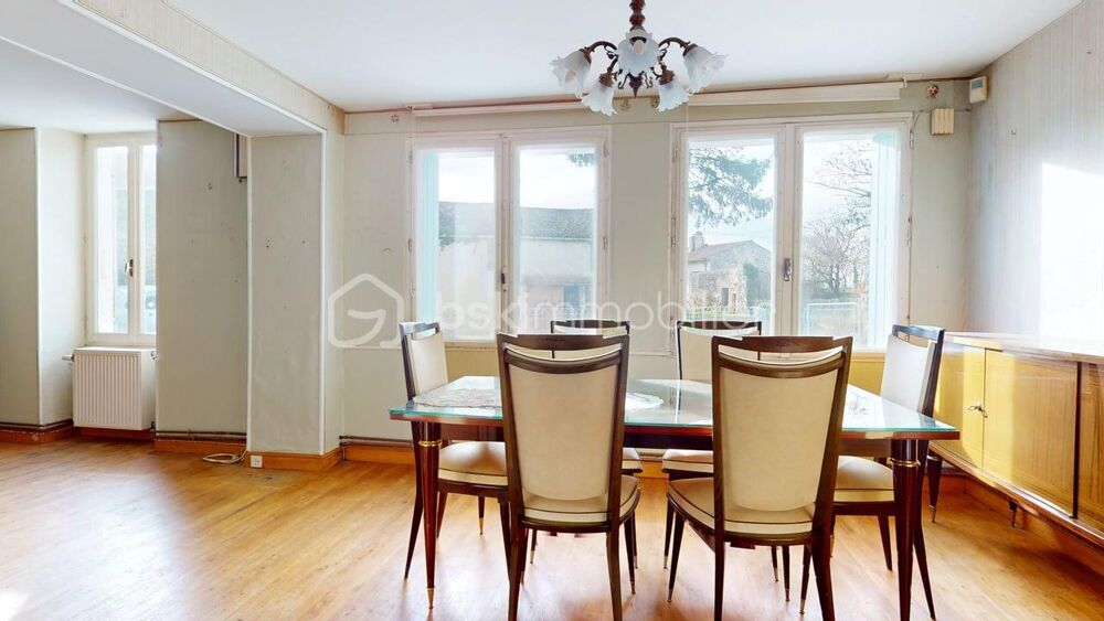 ? Maison + dépendance + terrain constructible  122 000 €  5 min de Saint-Savinien et d'Archingeay