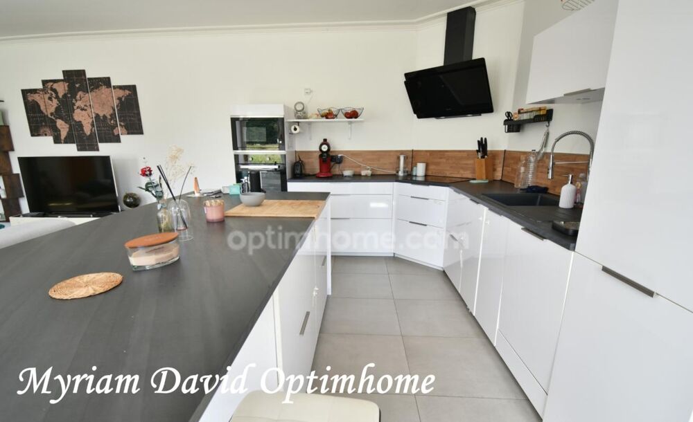 Vente Maison Maison de caractère de 166 m² – 3-4 chambres – Campagne de Plouguernevel Plouguernevel