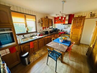  Maison  vendre 7 pices 250 m