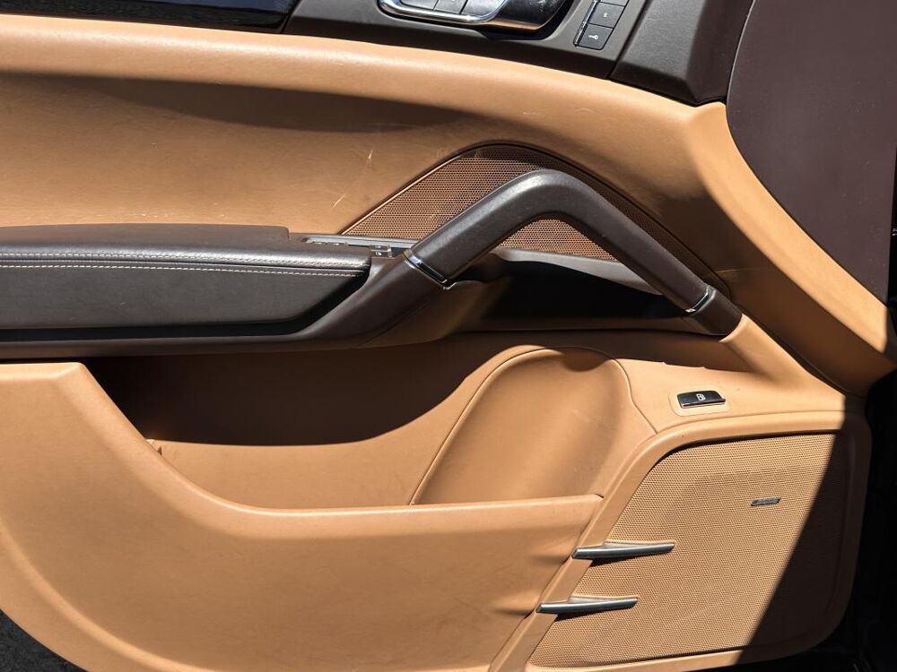 Cayenne HYBRID 2015 occasion 28500 Charpont