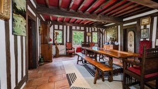  Propriété/château à vendre 6 pièces 265 m²