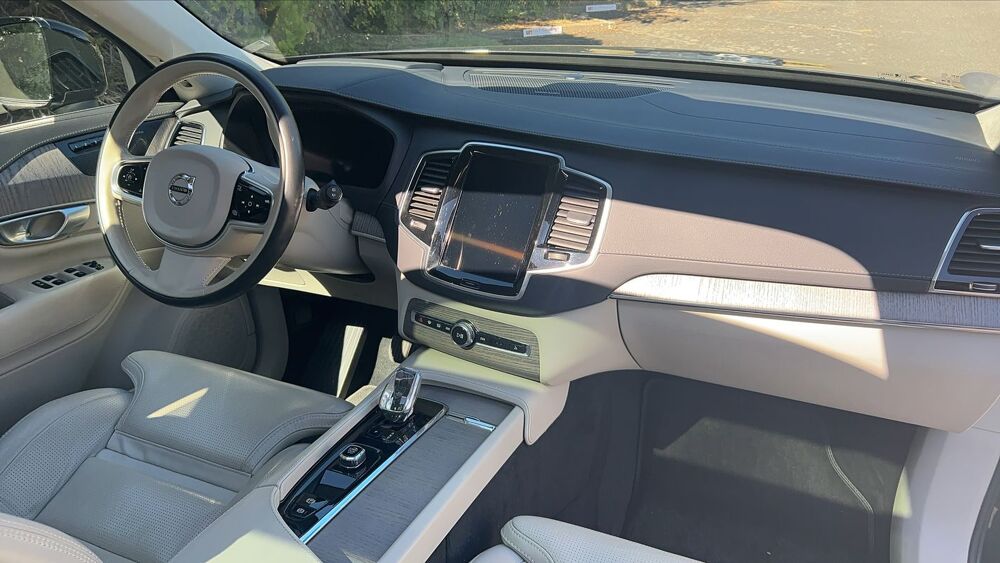 XC90 T8 455 Hybrid AWD Geartronic8 Ultimate - 7 places 2023 occasion 69002 Lyon
