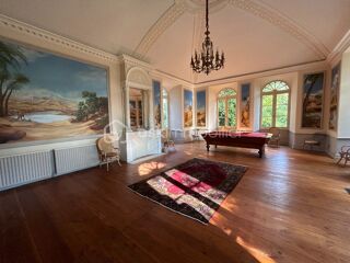  Propri�t�/ch�teau � vendre 15 + pi�ces 800 m�