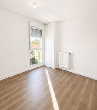  Appartement à louer 2 pièces 39 m²