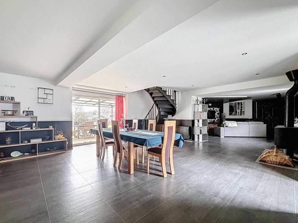 Vente Maison A vendre, propriété de caractère à l'OUEST de Périgueux (24000) à proximité de Neuvic (24190) Neuvic