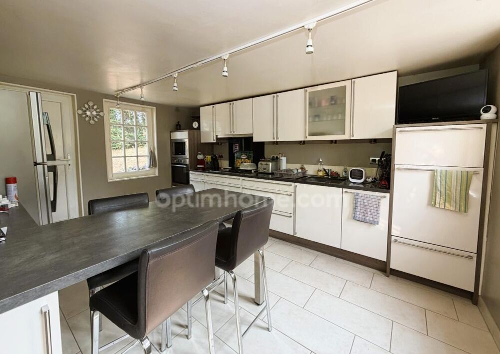 Vente Maison Maison normande de caractère de 121 m² avec 4 chambres, vie de plain-pied, Le Mesnil-Guillaume (14100), à moins de 10 minutes de Lisieux