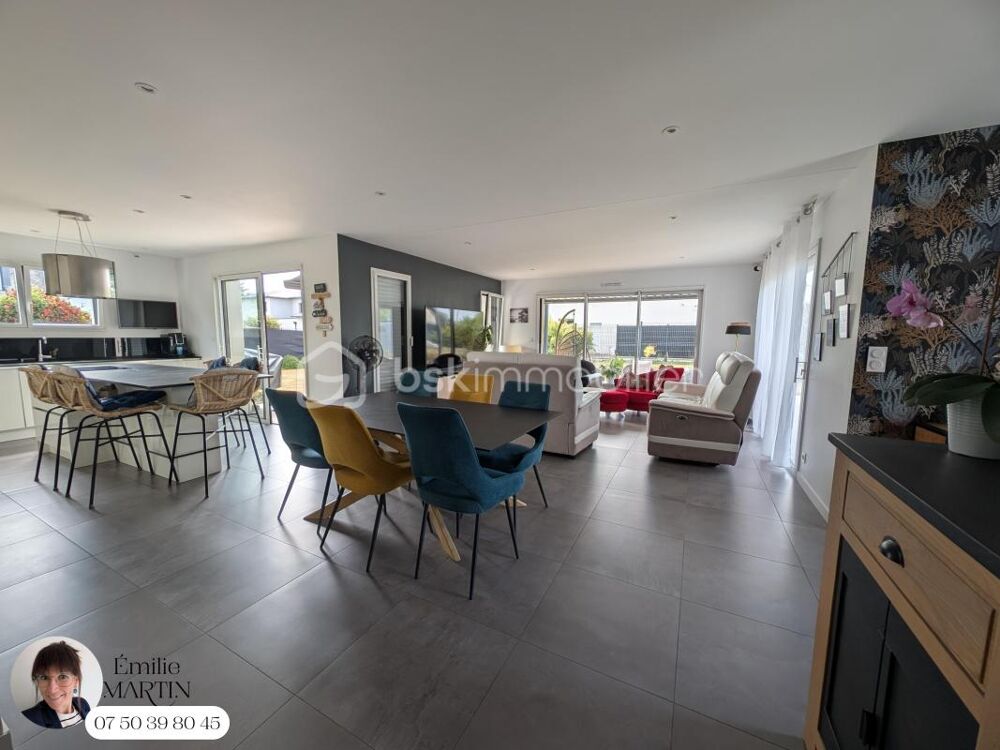 Vente Maison Aux portes de Rennes, à seulement 5 minutes du centre de Cesson-Sévigné, laissez-vous séduire par cette magnifique maison contem Cesson sevigne