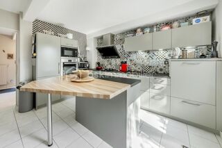  Maison � vendre 6 pi�ces 163 m�