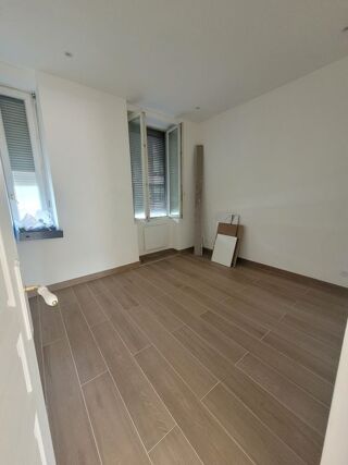  Appartement à louer 2 pièces 42 m²