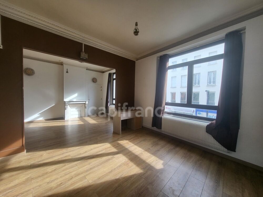 ***Le Havre-Marechal Joffre***idéal investisseur***Triplex de 158m², Dpe C, copropriété bénévole (43€ de charges/m) avec 5 chamb