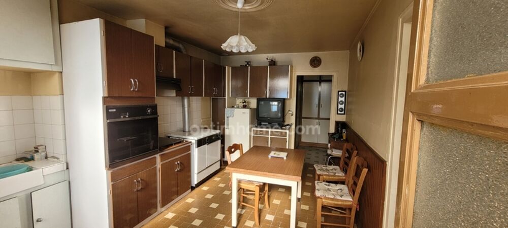 Maison de campagne à rénover avec grange à MOUHET (36)