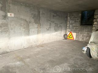  Parking / Garage � vendre 