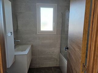  Maison à louer 4 pièces 105 m²