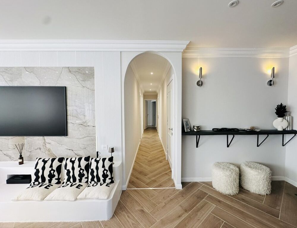 Appartement Penthouse 153 m2 à OYONNAX (01)