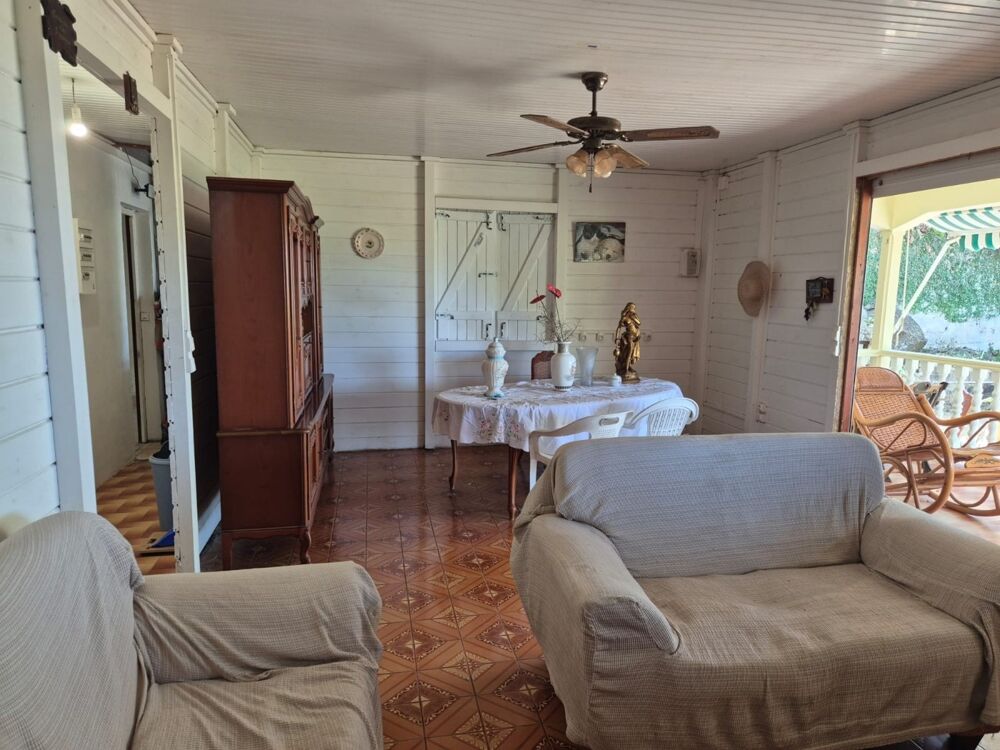 Vente Maison LA PERLE RARE A BAILLIF AU BORD DE LA MER DES CARAIBES POUR LES COUCHERS DE SOLEIL TOUS LES SOIRS Baillif