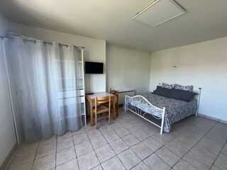  Appartement à louer 1 pièce 25 m²