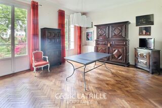  Maison à vendre 11 pièces 272 m²