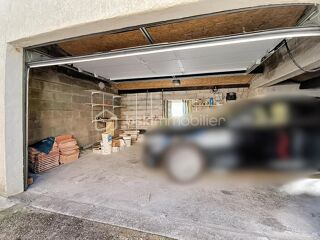  Parking / Garage à vendre 27 m²